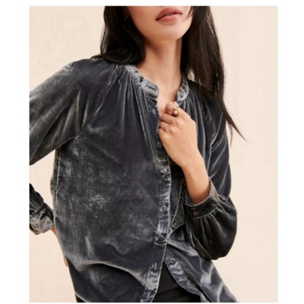 Anthropologie Pilcro Velvet Femme Button Down Shirt Gray Medium